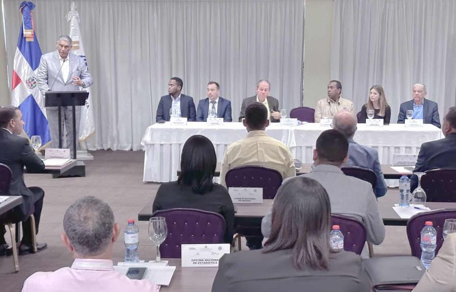 chu-vasquez-pide-a-organismos-internacionales-impedir-envio-de-armas-de-fuego-ilegales-a-rd