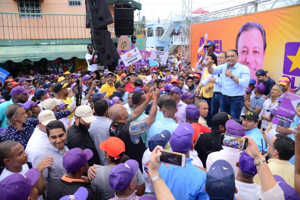 luis-alberto:-“gobierno-ha-impuesto-un-muro-al-ciudadano-para-que-no-tenga-acceso-a-servicios”