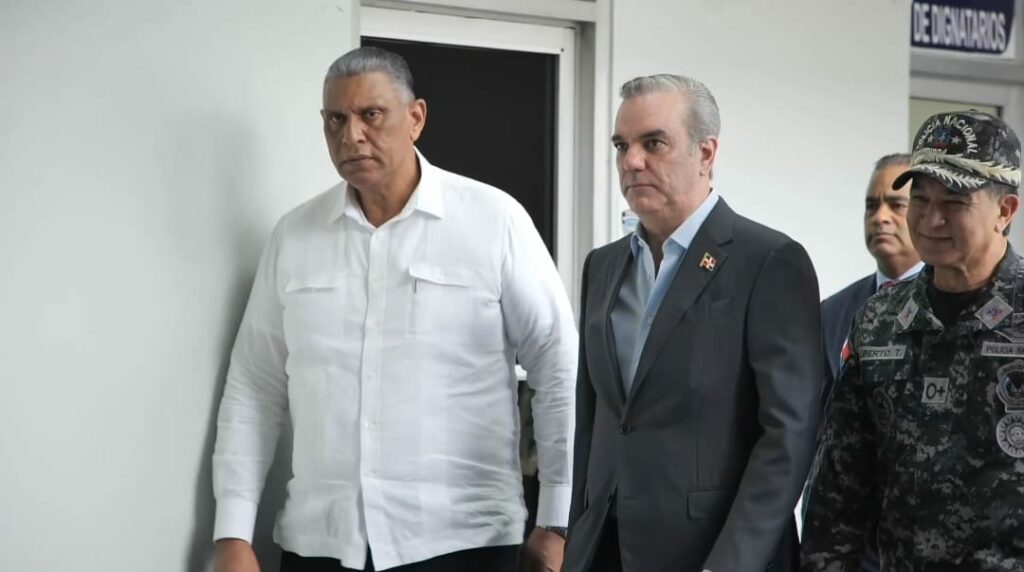 presidente-encabeza-reunion-sobre-seguridad-ciudadana-en-el-palacio-pn