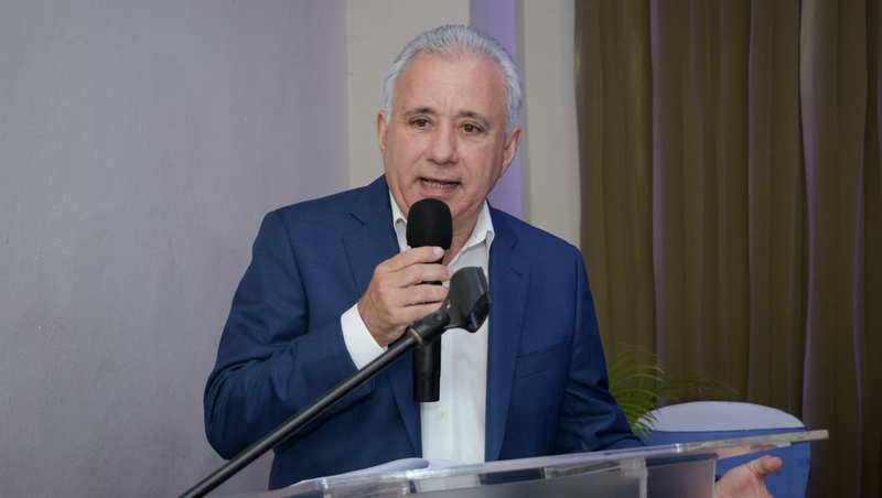 senador-antonio-taveras-niega-gasto-rd$250-millones-para-ganar-elecciones