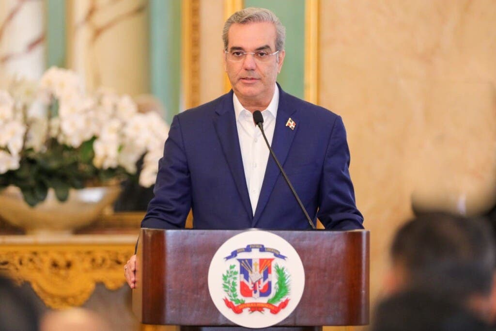 presidente-abinader-recibira-hoy-la-primera-cedula-de-identidad