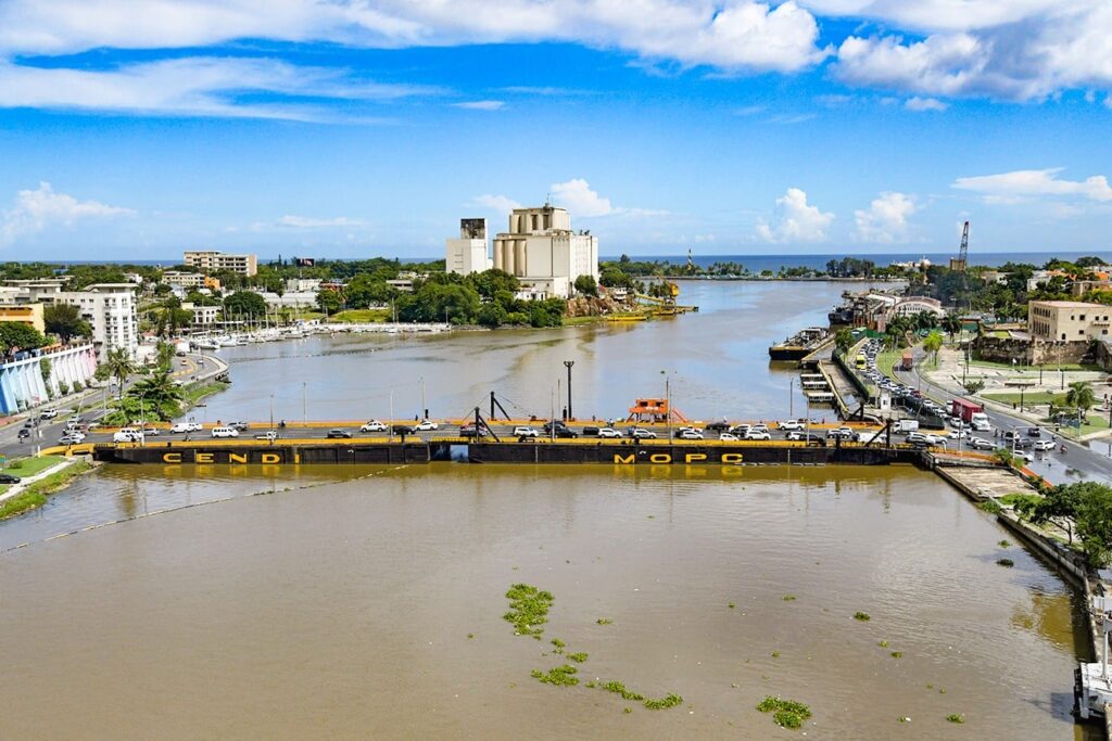 puente-flotante-cerrara-este-sabado-7-por-paso-de-embarcacion-de-10:00-am-a-12:00-pm.