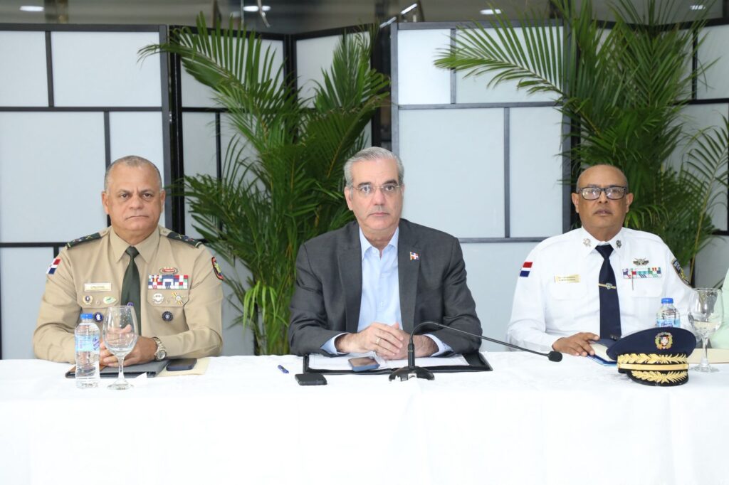 presidente-abinader-encabeza-reunion-de-seguimiento-al-plan-de-seguridad-ciudadana