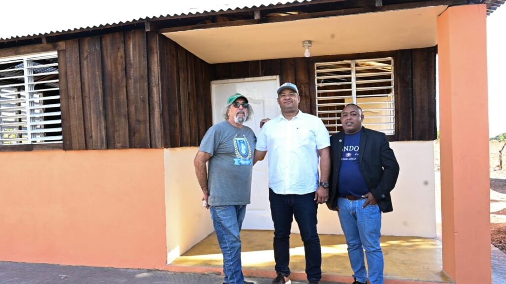 dasac,-padre-rogelio-y-eted-equipan-viviendas-para-familias-vulnerables