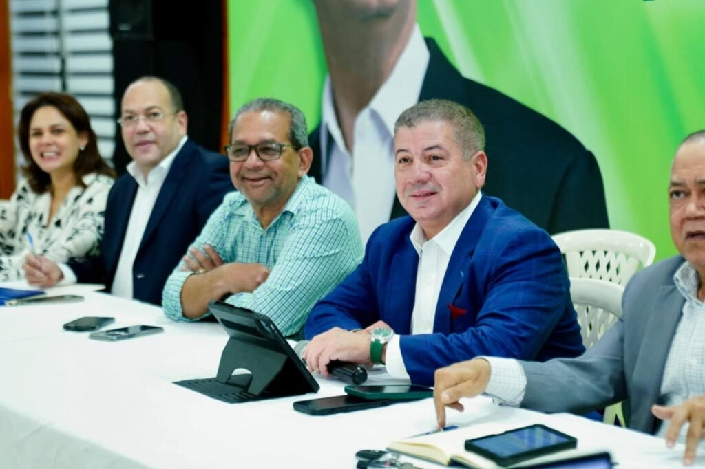 ¡arranca-la-maquinaria!-fuerza-del-pueblo-inicia-su-reestructuracion-nacional