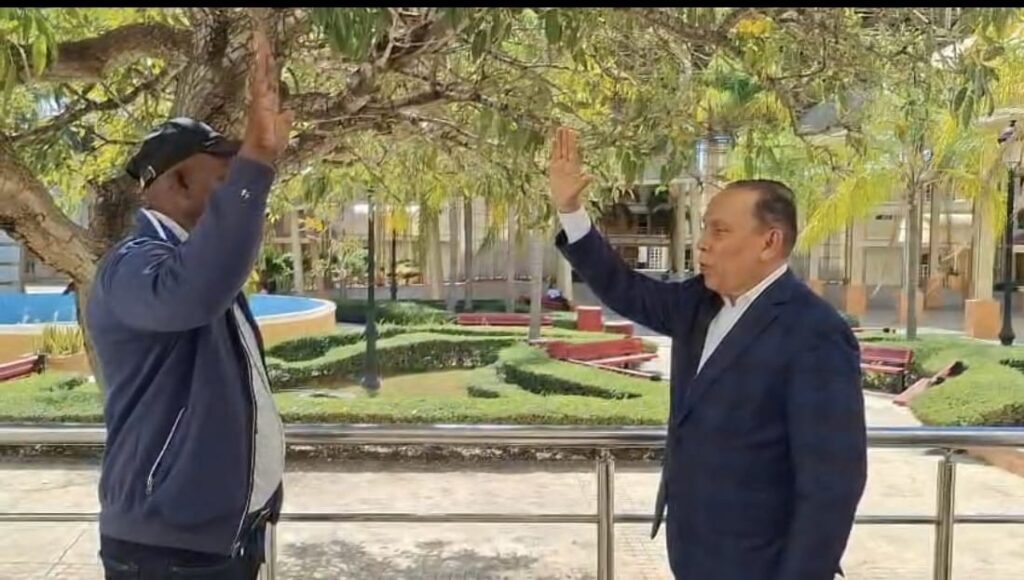 dirigentes-del-prm-se-integran-a-la-fuerza-del-pueblo-y-respaldan-a-leonel-rumbo-al-2028