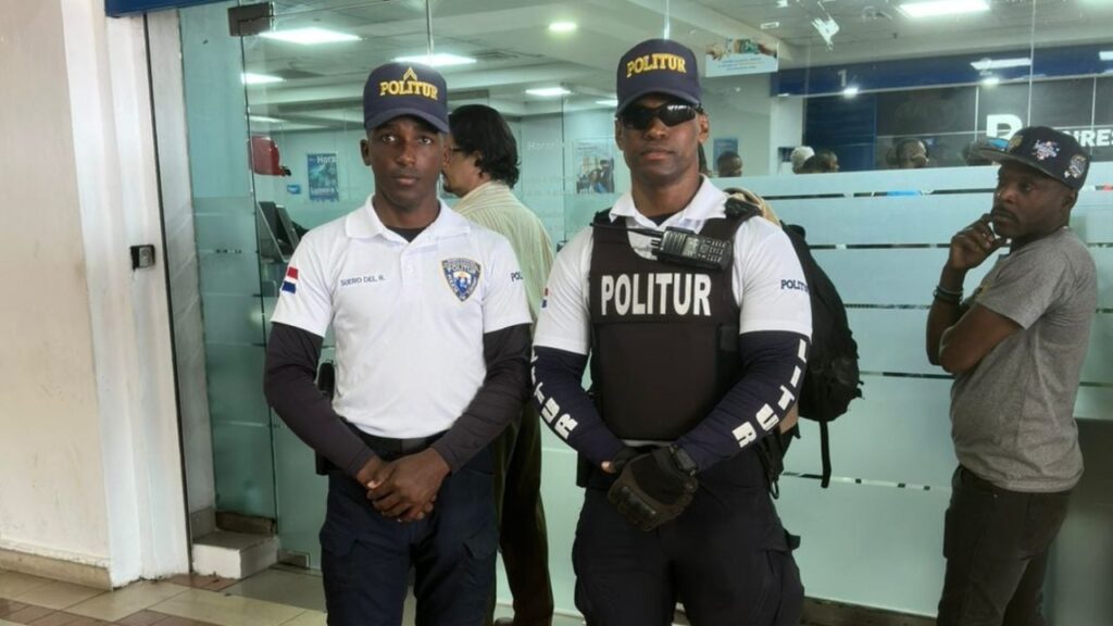 policia-nacional-refuerza-seguridad-tras-falla-electrica