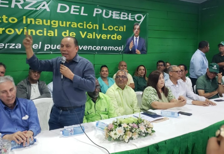 radhames-jimenez-llama-a-“resistir”-y-proyecta-regreso-de-leonel-en-2028