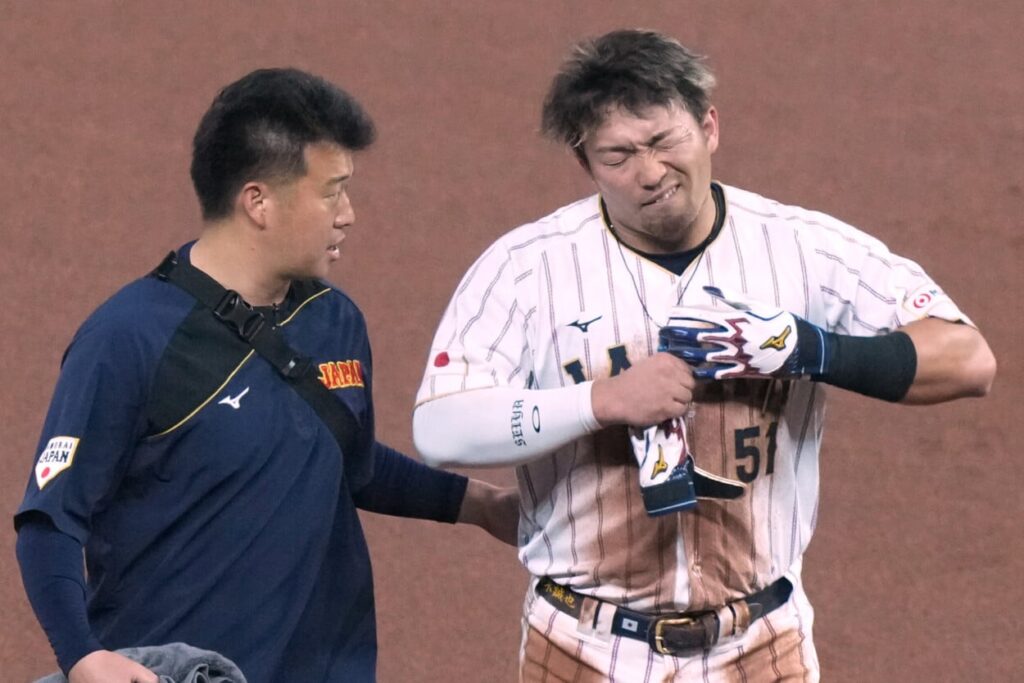 seiya-suzuki-sufre-esguince-leve-de-ligamento-de-rodilla-senala-manager-de-cachorros