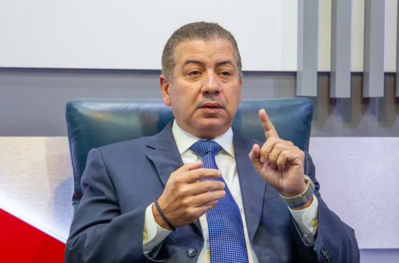 cesar-fernandez-pide-al-gobierno-evitar-alarmismo-y-presentar-plan-economico-para-proteger-a-las-familias
