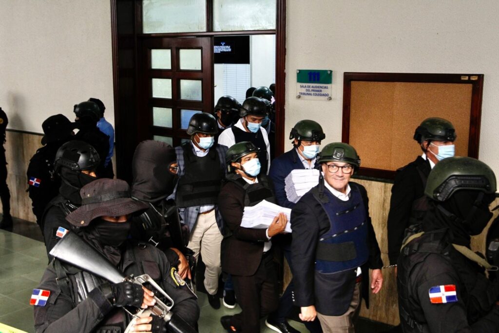 tribunal-decidira-el-29-de-mayo-si-exministros-van-a-juicio-en-caso-calamar