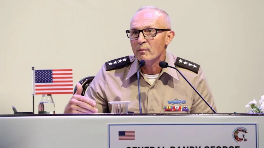 destituyen-jefe-del-ejercito-de-eeuu.-en-medio-de-conflicto-con-iran