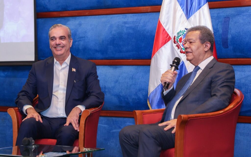 “no-me-han-notificado”,-leonel-fernandez-sobre-dialogo-de-abinader-por-crisis-internacional