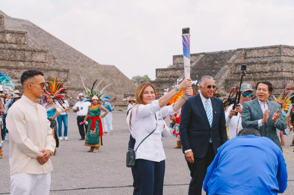teotihuacan-enciende-la-llama-de-los-juegos-centroamericanos-y-del-caribe-2026