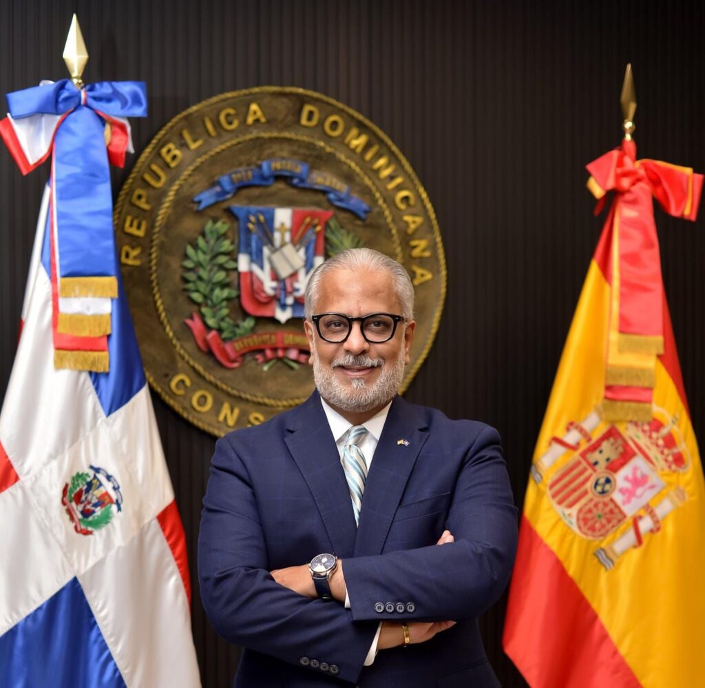 dominicanos-en-madrid-recibiran-asistencia-gratuita-para-legalizar-su-estatus