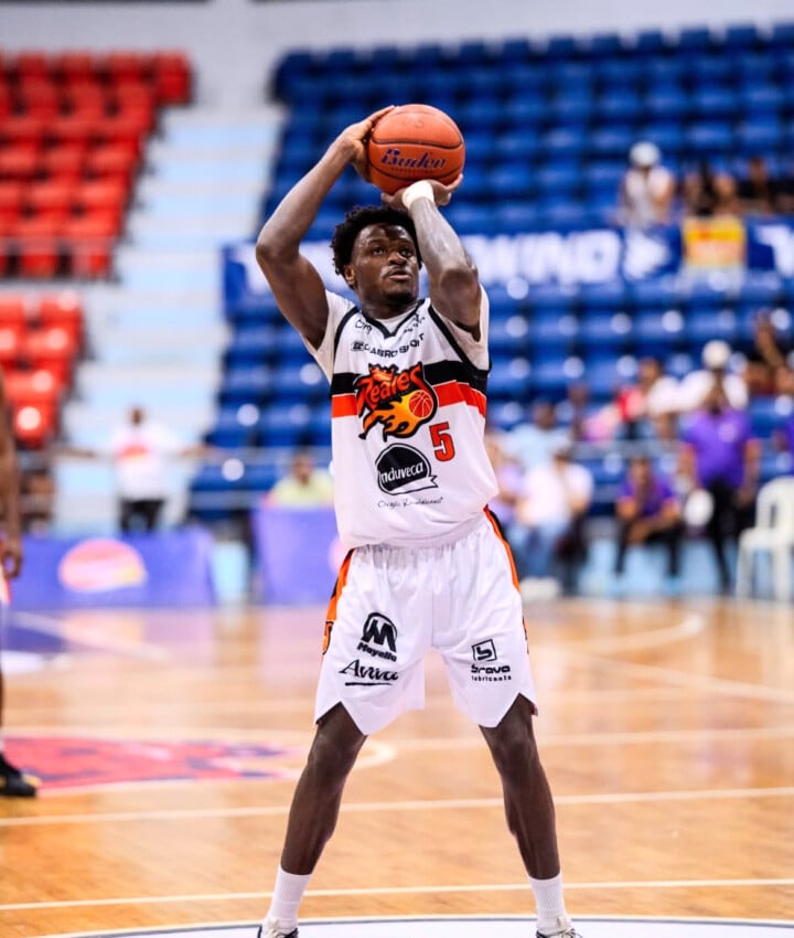 reales-de-la-vega-vencen-en-tiempo-extra-a-heroes-de-moca