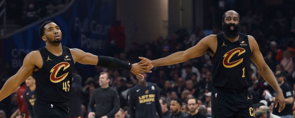 cavaliers-hacen-valer-su-condicion-de-favoritos-y-dominan-a-raptors-en-juego-7