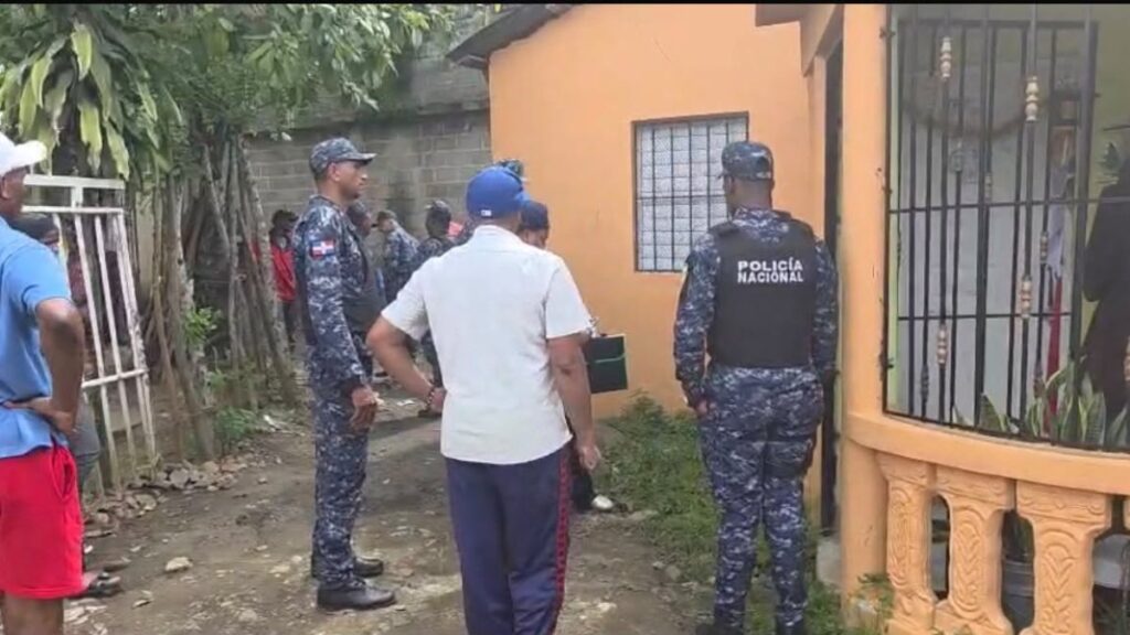 encuentran-mujer-muerta-dentro-de-su-vivienda-en-villa-altagracia