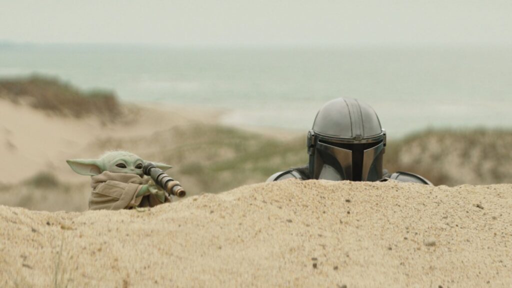 star-wars-vuelve-a-dominar-la-taquilla:-«the-mandalorian-and-grogu»-lidera-y-«obsession»-sigue-creciendo