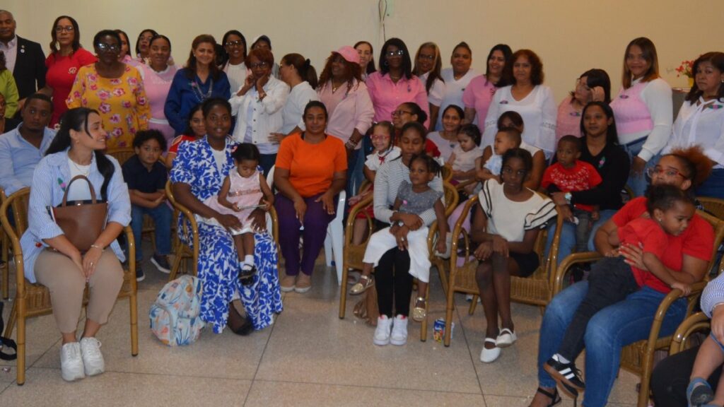 la-uasd-19-anos-cuidando-los-hijos-de-sus-estudiantes