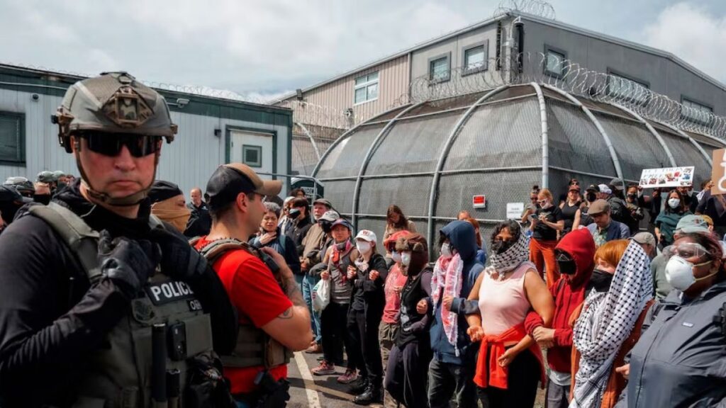 tension-frente-a-centro-de-ice-en-nueva-jersey-en-el-sexto-dia-de-huelga-de-inmigrantes