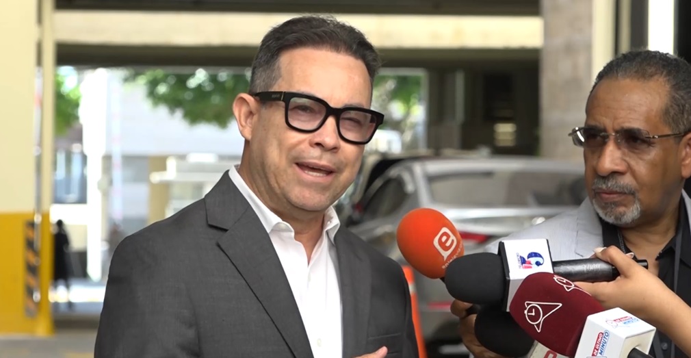 amado-diaz-dice-bases-del-prm-estan-celebrando-la-salida-de-senador-antonio-taveras