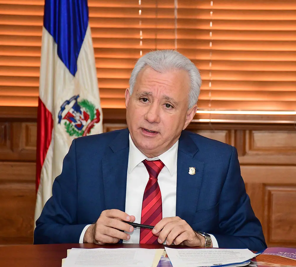 antonio-taveras-al-estilo-lila:-“no-cojo-presion,-ni-corte;-no-me-doblo,-ni-me-quito,-ni-me-he-rendido“
