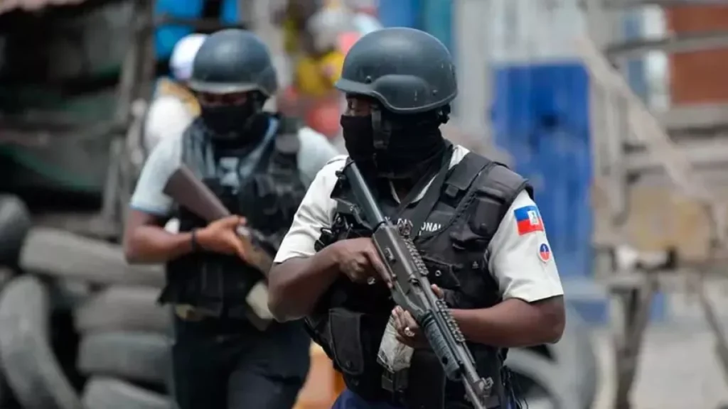 el-largo-camino-de-la-paz-en-haiti:-entre-policias-y-tropas-internacionales