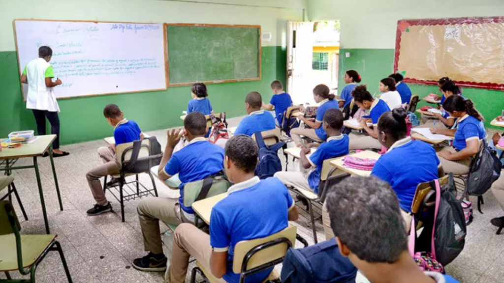 dispone-2-semanas-para-recuperar-docencia-perdida-en-escuelas-en-el-presente-ano-escolar