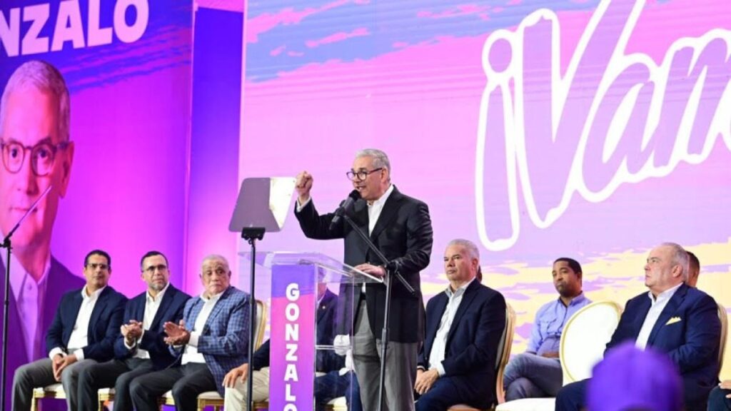 ¡giro-de-180-grados-en-el-pld!-gonzalo-castillo-olvida-promesas-y-va-por-la-nominacion-presidencial