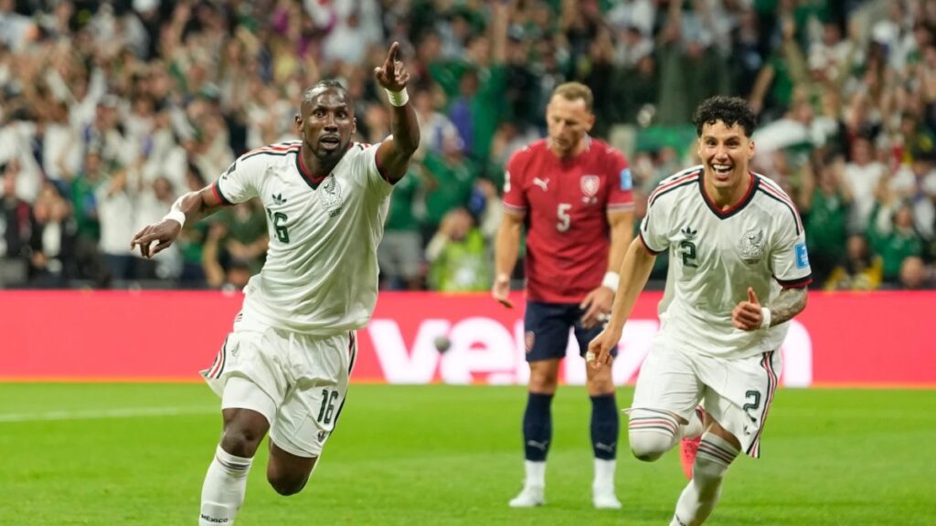 mexico-vence-a-republica-checa-3-0-y-gana-sus-3-juegos-de-la-fase-de-grupos-por-primera-vez