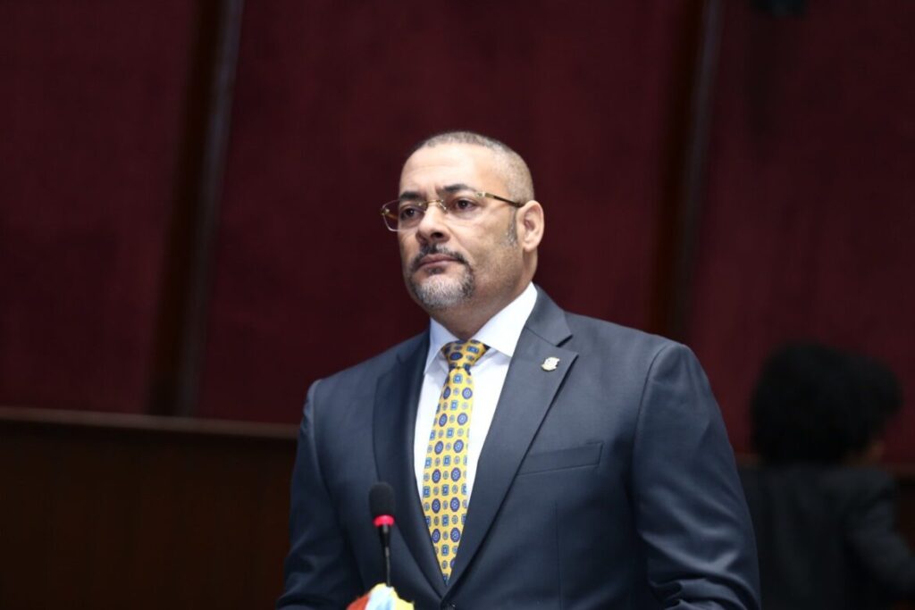 prm-rechaza-extender-plazo-de-entrada-en-vigencia-del-nuevo-codigo-penal-propuesto-por-el-senador-eduard-espiritusanto