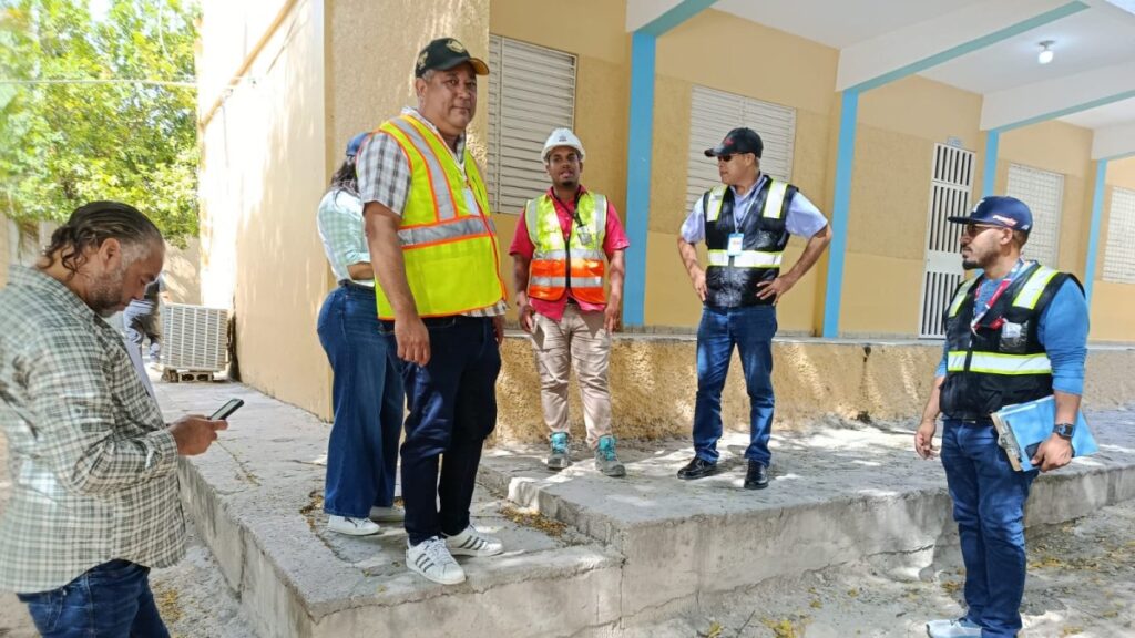 remozaran-8-centros-educativos-en-duverge,-la-descubierta-y-postrer-rio