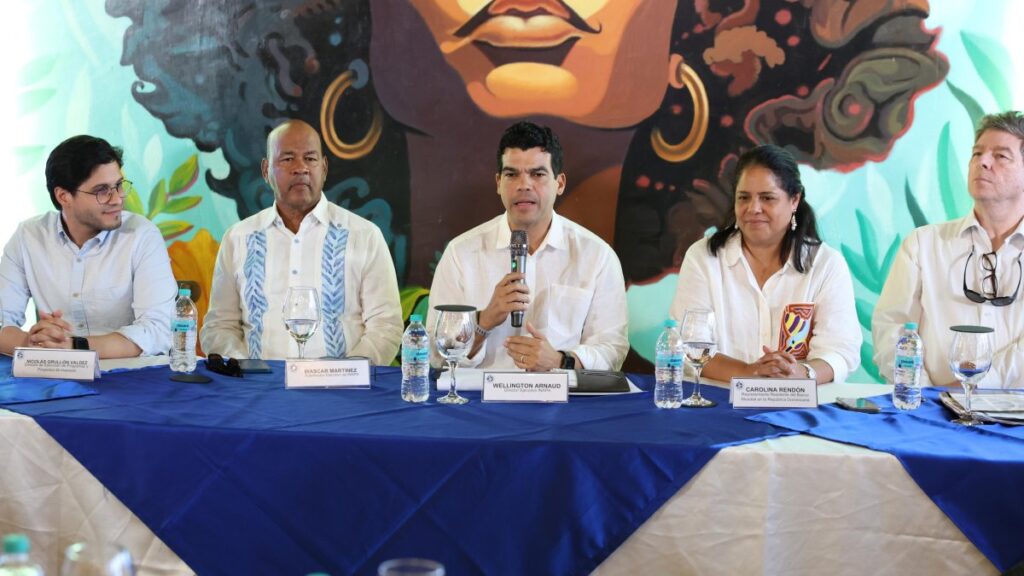 inapa-y-bm-socializan-avances-proyecto-de-agua-potable-y-aguas-residuales-en-moca-y-gaspar-hernandez
