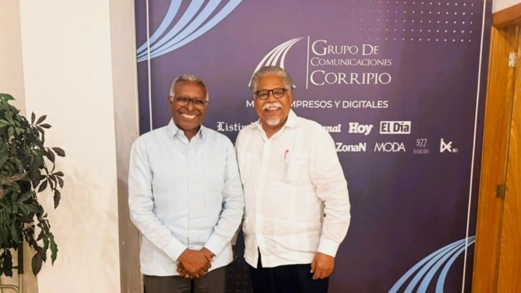 periodico-hoy-tiene-nuevo-director;-academico-rolando-guzman-asumira-a-partir-de-agosto