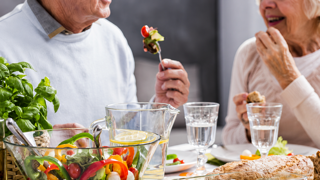 la-alimentacion-ideal-segun-tu-edad:-¿que-comer-despues-de-los-30,-40-y-60-anos?