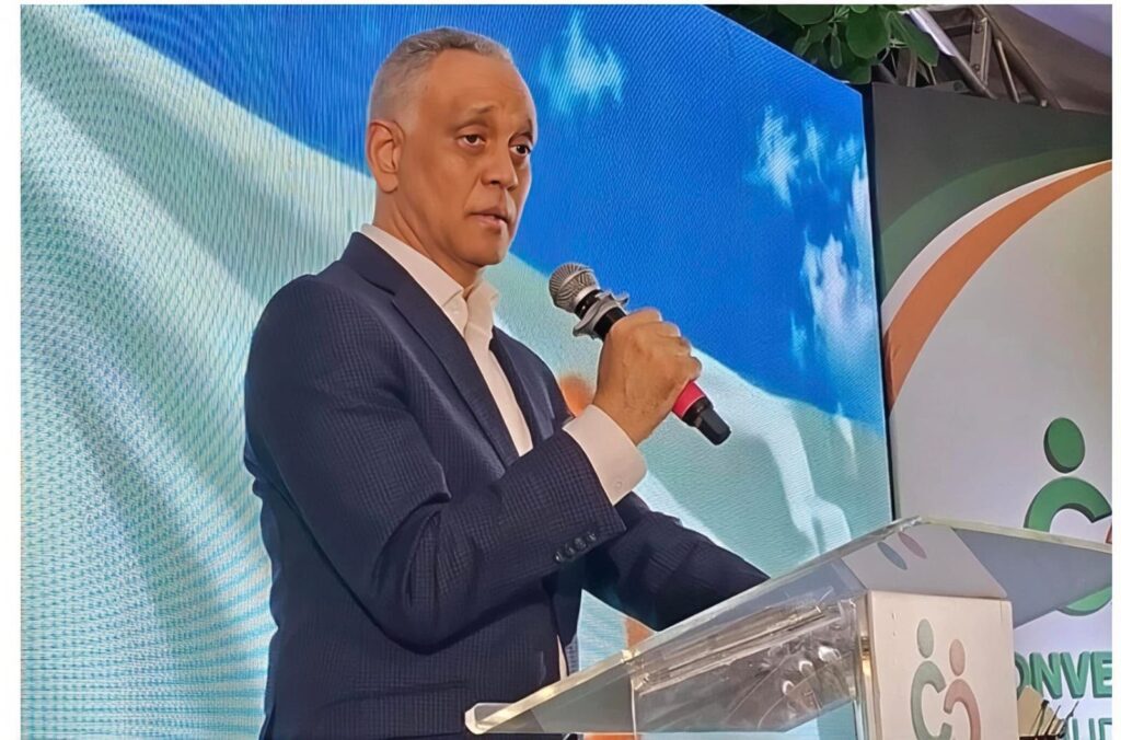 manolo-pichardo:-vetos-soberanos-de-ee-uu.-al-mango-y-a-los-cerdos-evidencian-el-abandono-del-sector-agropecuario-dominicano