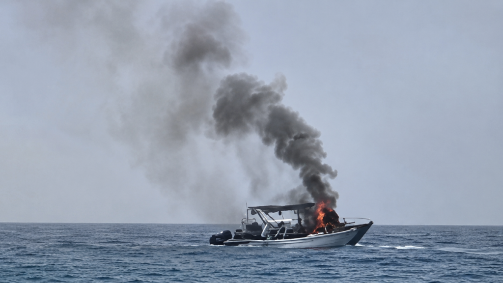 reportan-al-menos-12-heridos-por-incendio-de-embarcacion-cerca-de-isla-saona