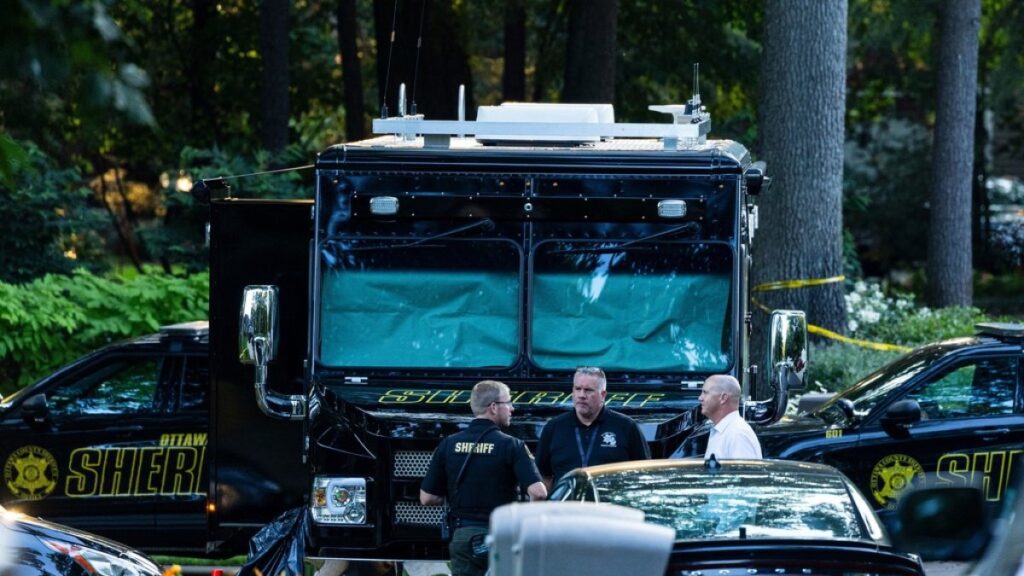 un-hombre-mata-a-su-esposa,-6-hijos-y-se-suicida;-tragedia-impacta-a-comunidad-de-michigan