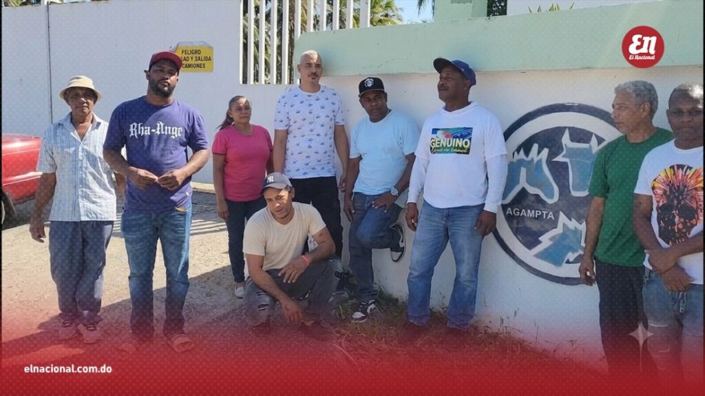 ¡casi-8-meses-sin-cobrar!-mas-de-cien-ganaderos-de-monte-plata-reclaman-pago