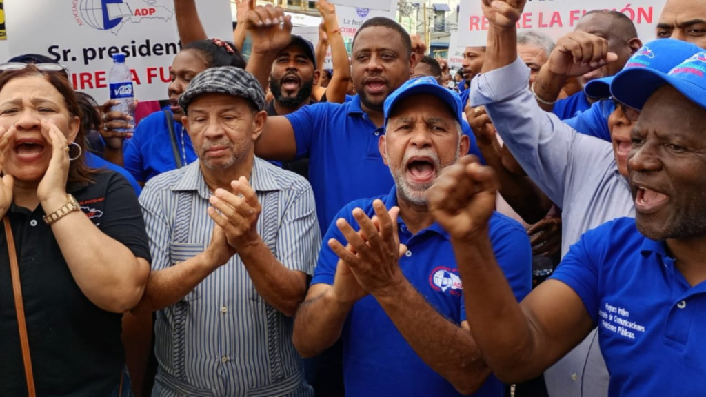 adp-se-lanzara-a-las-calles-por-pago-incentivos-y-retroactivo-para-maestros