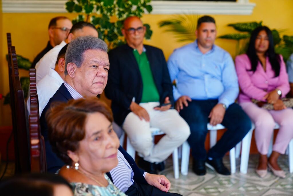 leonel-propone-modernizar-los-controles-fronterizos-y-eliminar-la-“haitianizacion”-en-los-mercados