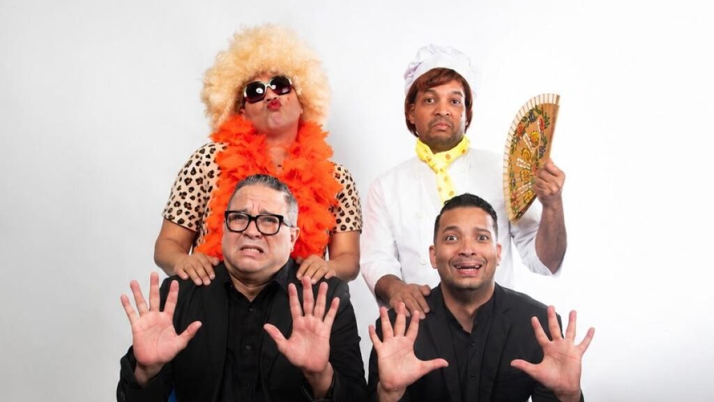 obra-teatral-«ni-locas,-ni-cuerdos»-combina-humor-y-transformaciones-en-escena