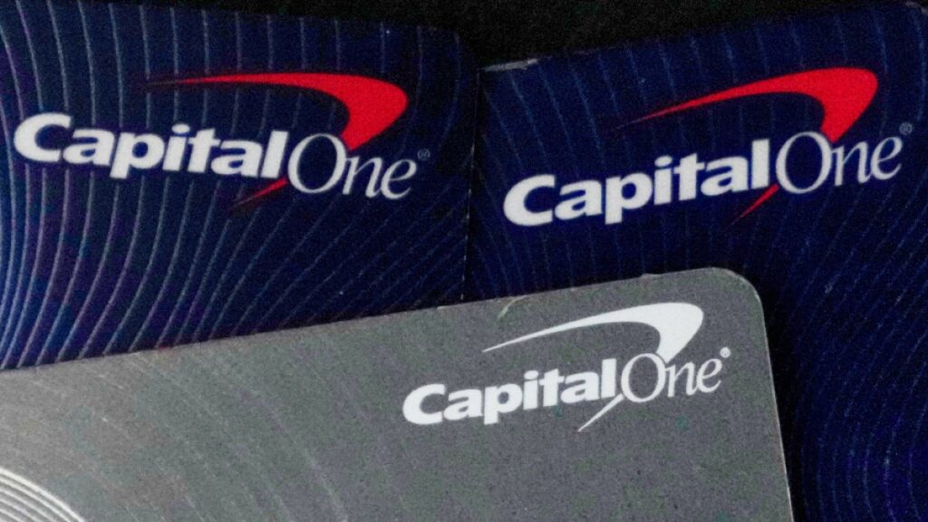 capital-one-revela-que-cerro-cuentas-de-trump-en-2021-por-posible-lavado-de-dinero
