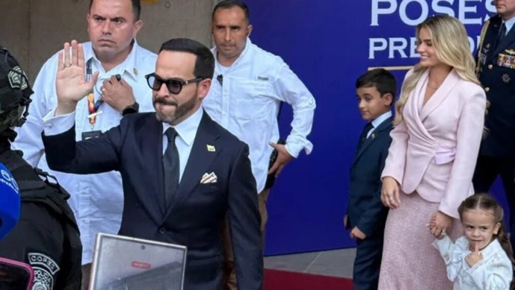 de-la-espriella-anuncia-el-regreso-de-la-fumigacion-contra-cultivos-ilicitos-en-colombia