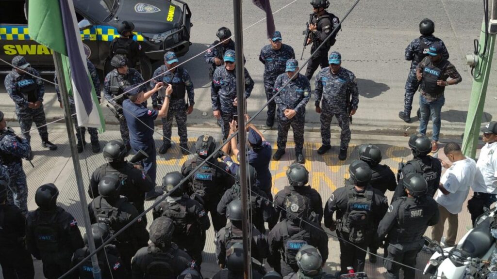despliegan-agentes-policiales-en-navarrete