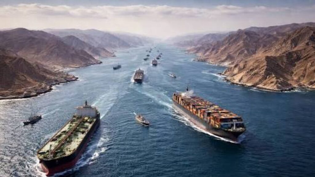 trump-dice-que-declarara-el-estrecho-de-ormuz-«territorio-de-eeuu»-tras-«derrotar-a-iran»
