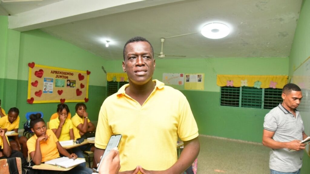 haitianos-son-el-70-%-de-los-alumnos-en-32-escuelas-para-adultos-del-dn,-santo-domingo-oeste-y-los-alcarrizos