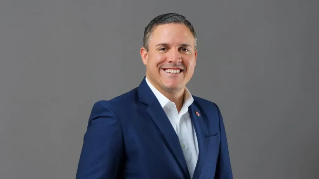 jean-luis-rodriguez-pasa-al-mivhed-y-francisco-campos-asume-la-direccion-de-apordom