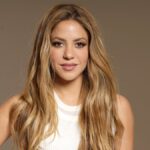 Shakira realiza visita sorpresa a escuelas dañadas por sismo en Colombia y promete reconstruirlas